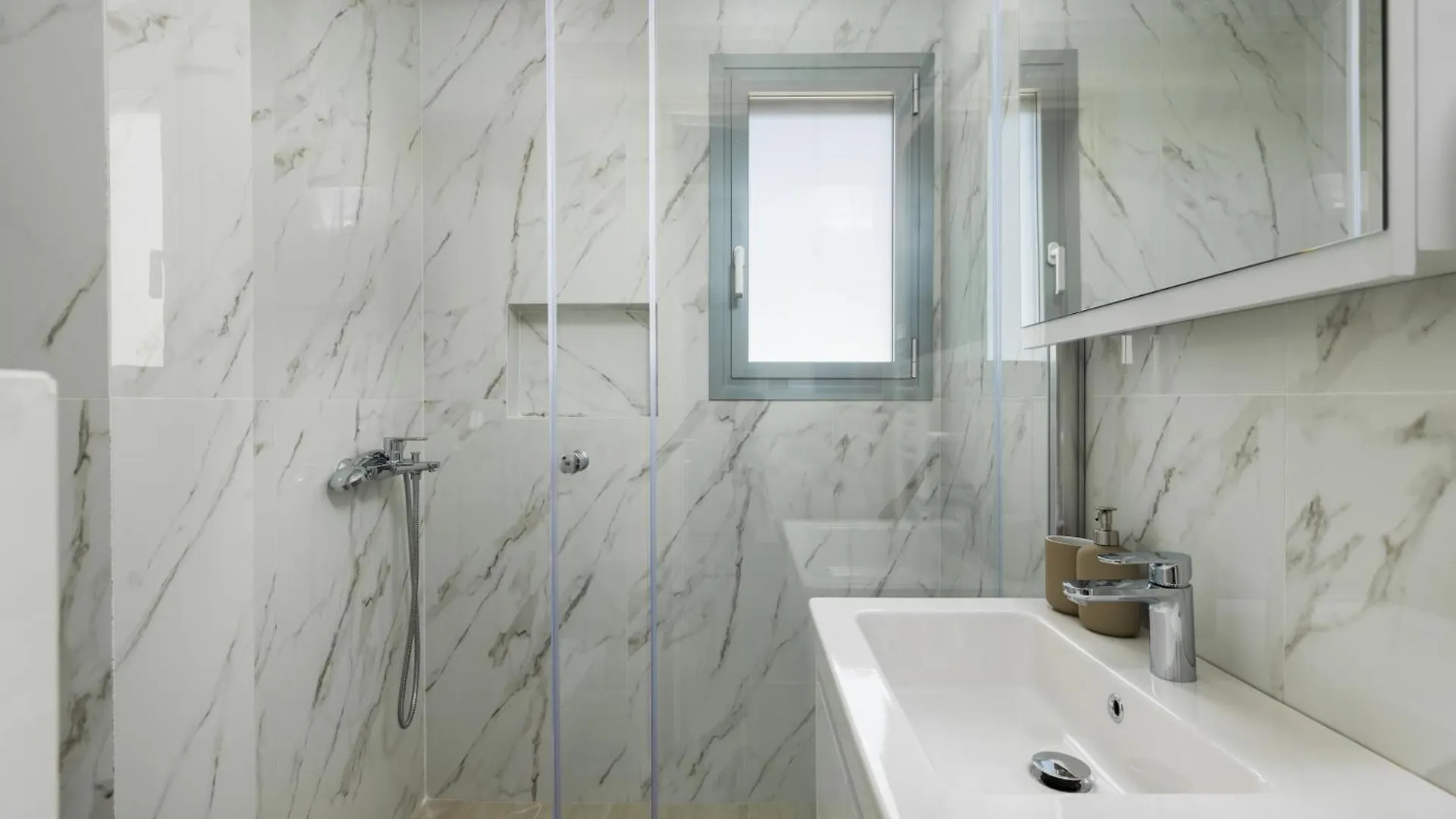 Babylon Luxury Suites No1 By Binobi! Thessaloniki Apartment